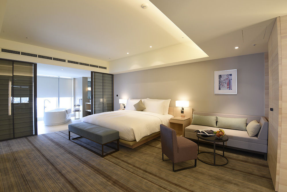 Hotel Cozzi Ximen Tainan Exterior photo